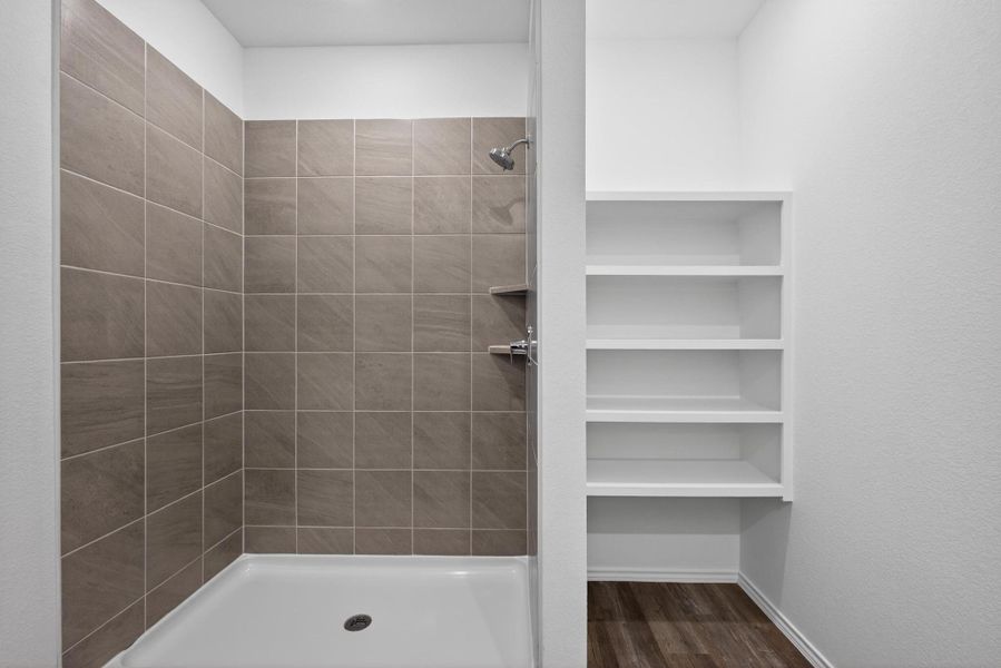 Image 27 of a home in Grand Pines.