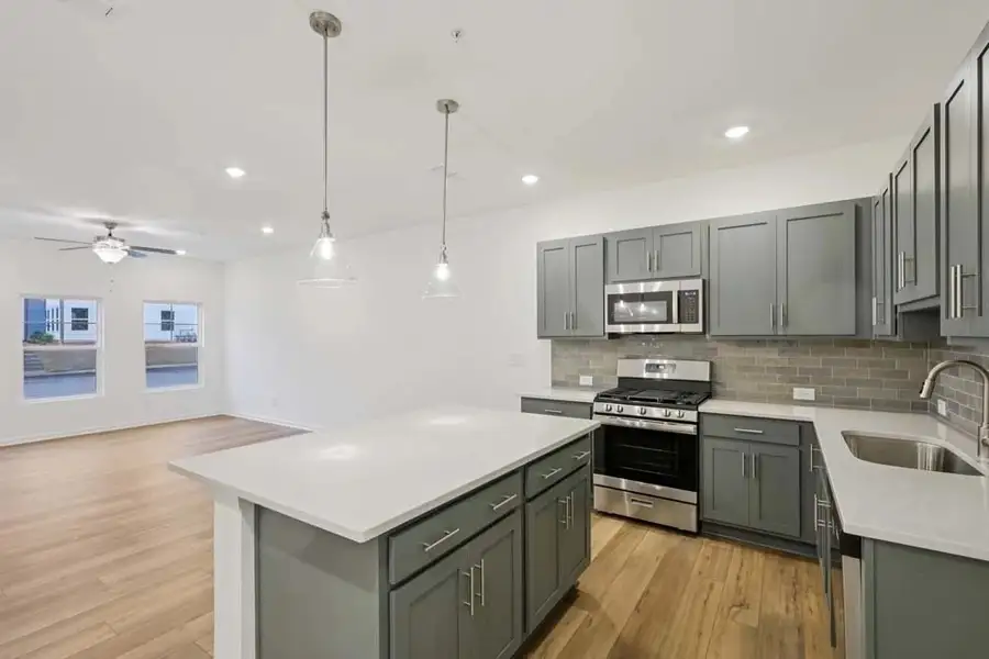 Kitchen featuring Minimalist Collection Finishes