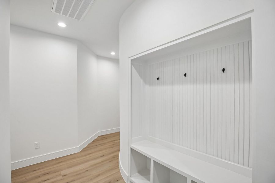 Spacious, unfurnished interior of a new home in , Montgomery (Image 33). Spacious, unfurnished interior of a new home in , Montgomery (Image 33).