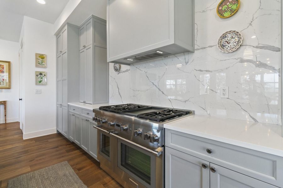 Furnished interior view inside a new home in , Charleston (Image 15).