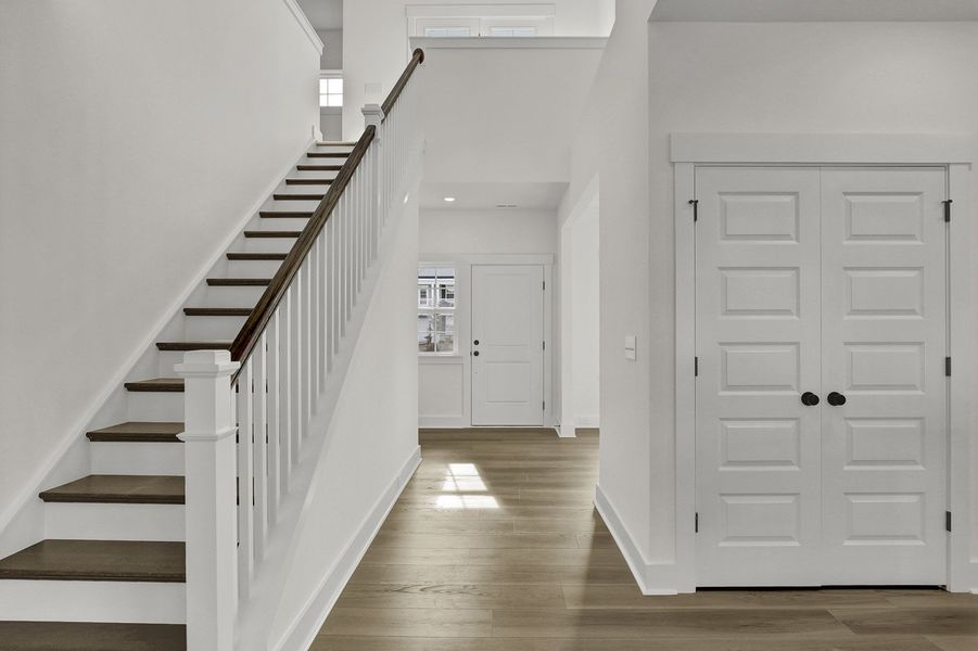 Spacious, unfurnished interior of a new home in East Wynd, Hampstead (Image 16).