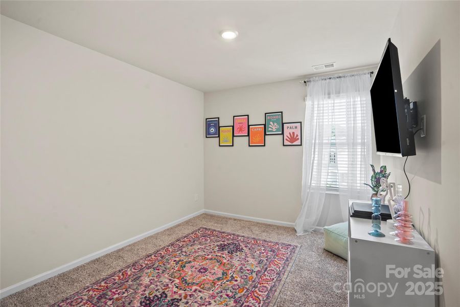 Image 25 of a home in .