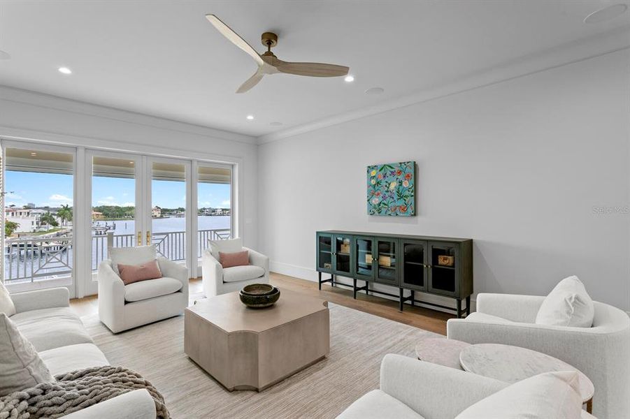 Furnished interior view inside a new home in , Tampa (Image 50).
