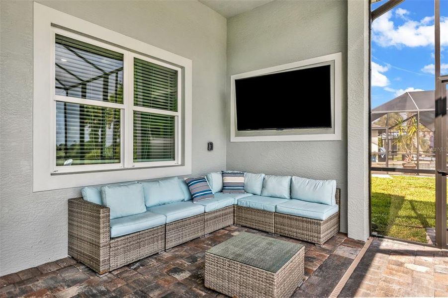 Exterior details and patio area of a home in , Rotonda West (Image 32).