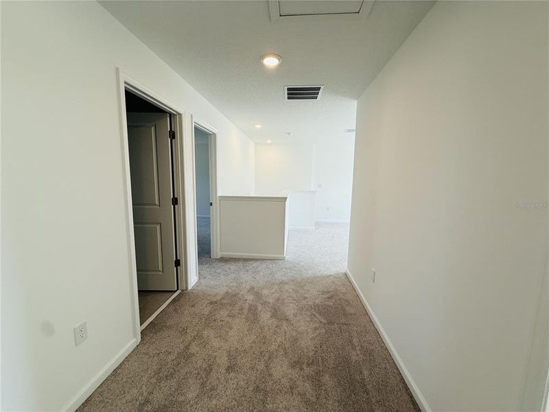 Spacious, unfurnished interior of a new home in Oak Hammock: Executive Key Collection, Deland (Image 15).