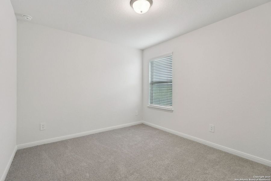 Spacious, unfurnished interior of a new home in Royal Crest, San Antonio (Image 45). Spacious, unfurnished interior of a new home in Royal Crest, San Antonio (Image 45).