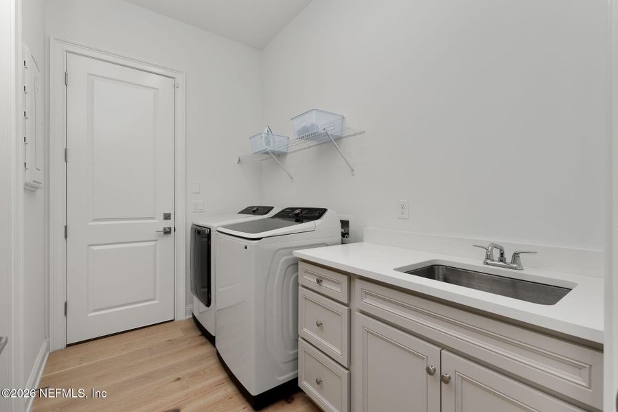 Furnished interior view inside a new home in Nocatee, Ponte Vedra (Image 54). Furnished interior view inside a new home in Nocatee, Ponte Vedra (Image 54).