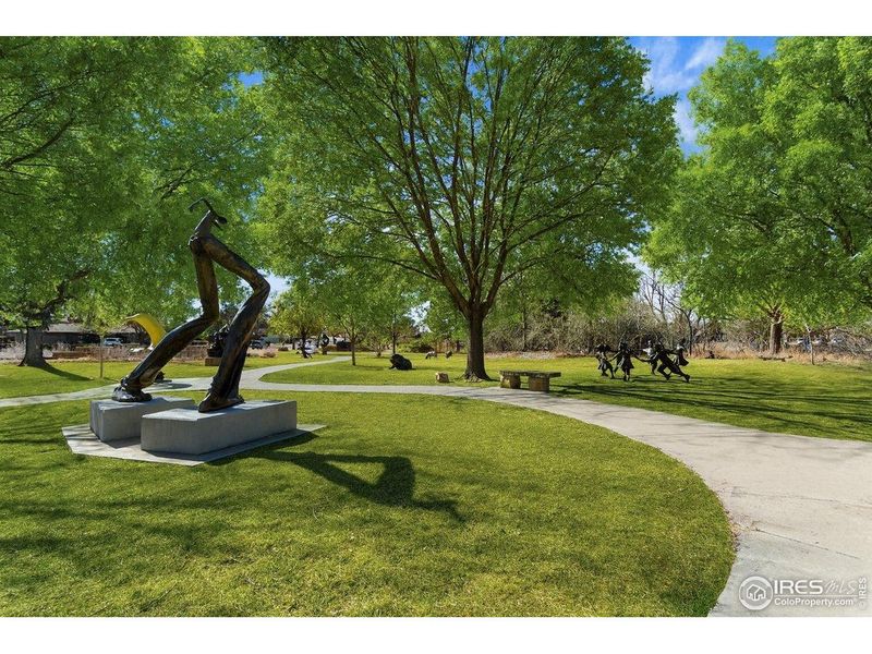 Image 42 of a home in Taft Gardens.