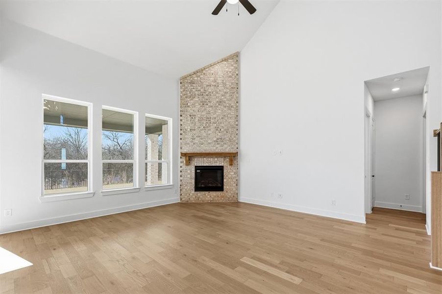 Spacious, unfurnished interior of a new home in Sonoma Verde, McLendon-Chisholm (Image 14).