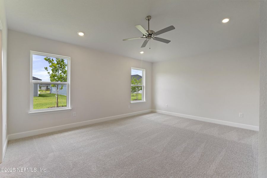 Spacious, unfurnished interior of a new home in Summerglen, Jacksonville (Image 9).