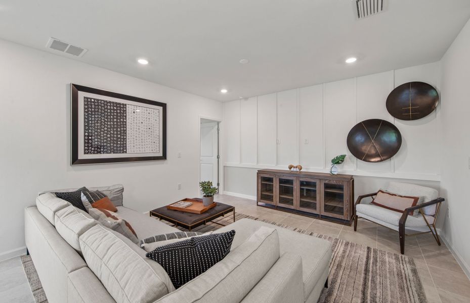 Furnished interior view inside a new home in Reagan Landing, Bradenton (Image 10).
