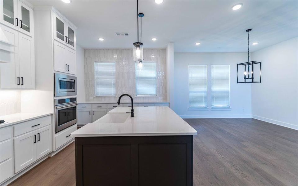 Furnished interior view inside a new home in Solterra, Mesquite (Image 13). Furnished interior view inside a new home in Solterra, Mesquite (Image 13).