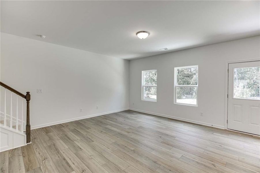 Spacious, unfurnished interior of a new home in Langston Reserve, Cartersville (Image 15).