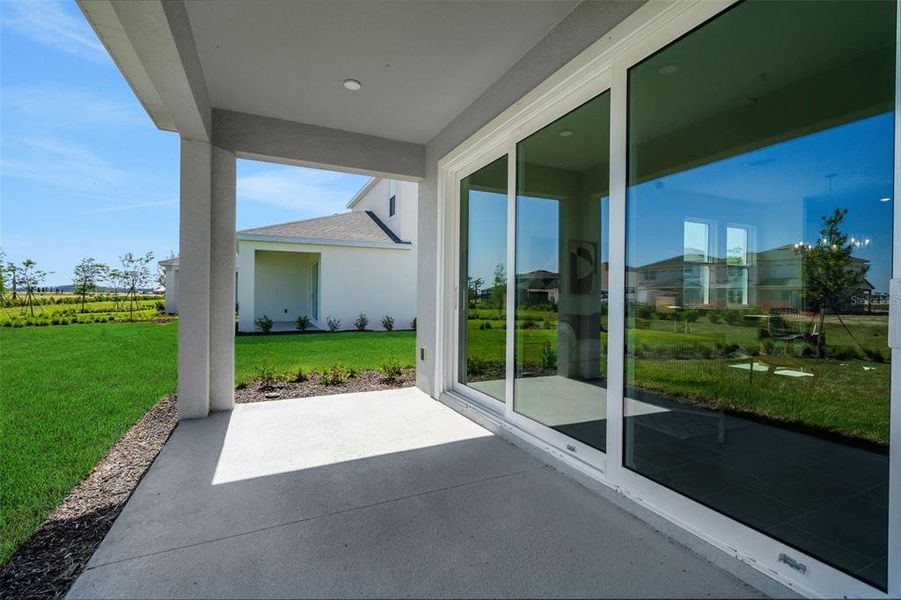 Exterior details and patio area of a home in , Punta Gorda (Image 31).