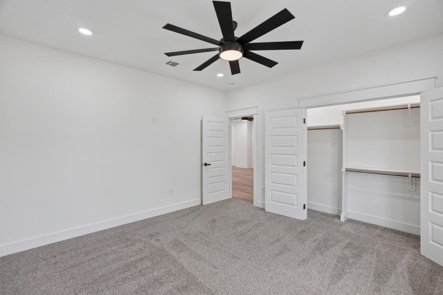 Spacious, unfurnished interior of a new home in , Humble (Image 40). Spacious, unfurnished interior of a new home in , Humble (Image 40).