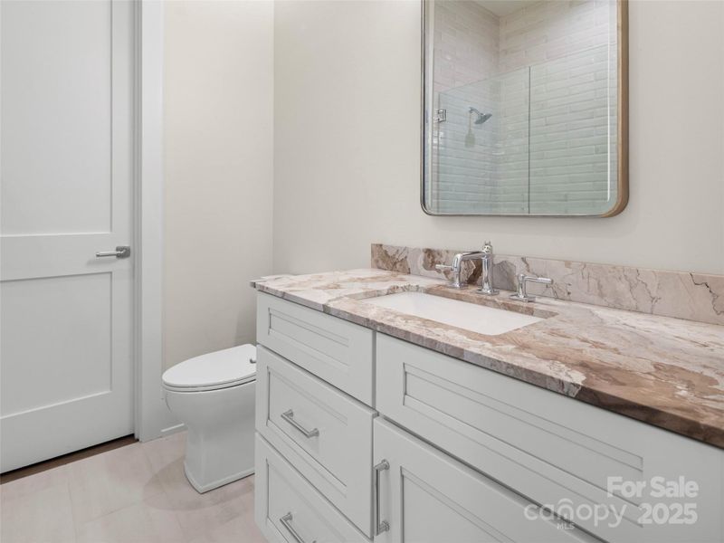 Furnished interior view inside a new home in , Arden (Image 33).