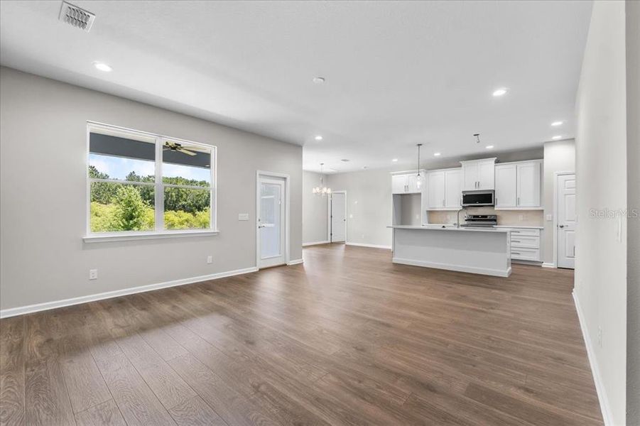 Image 36 of a home in .