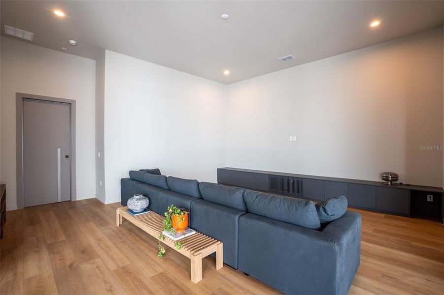Furnished interior view inside a new home in , Montverde (Image 38).