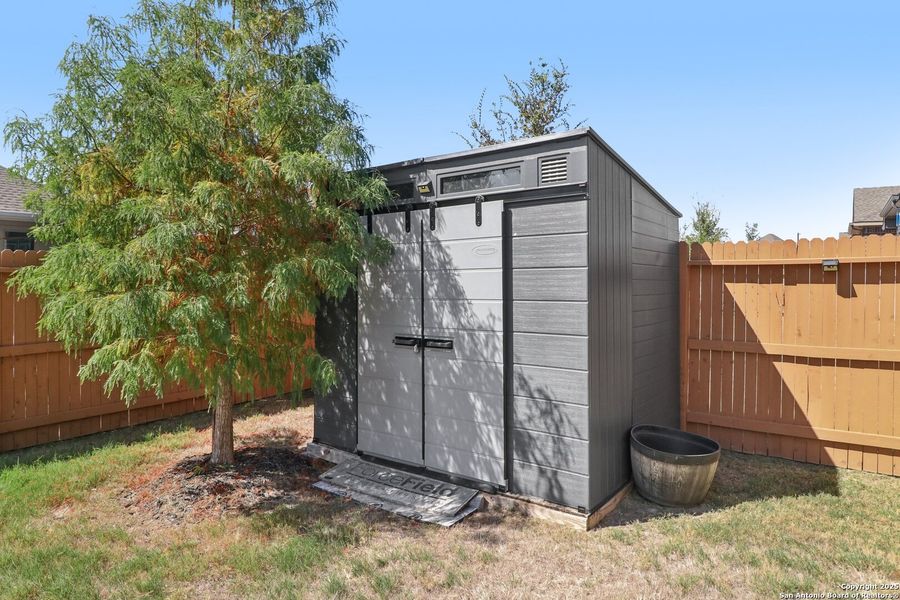 Image 38 of a home in Stillwater Ranch.