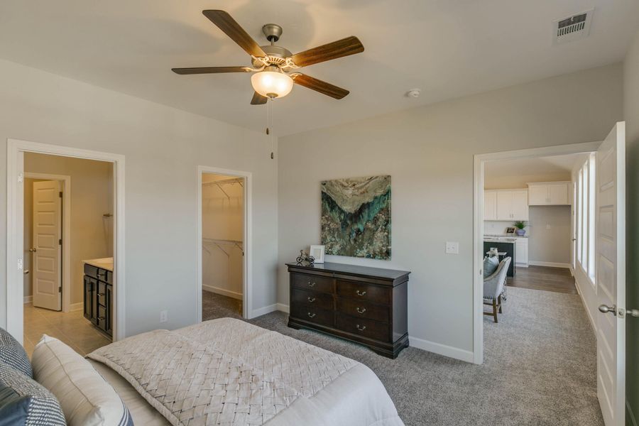 17 Hampshire Primary Bedroom