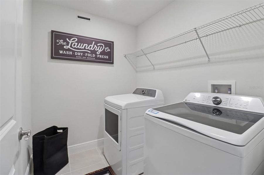 Close-up of interior finishes inside a home in Acuera Estates, Apopka (Image 23).
