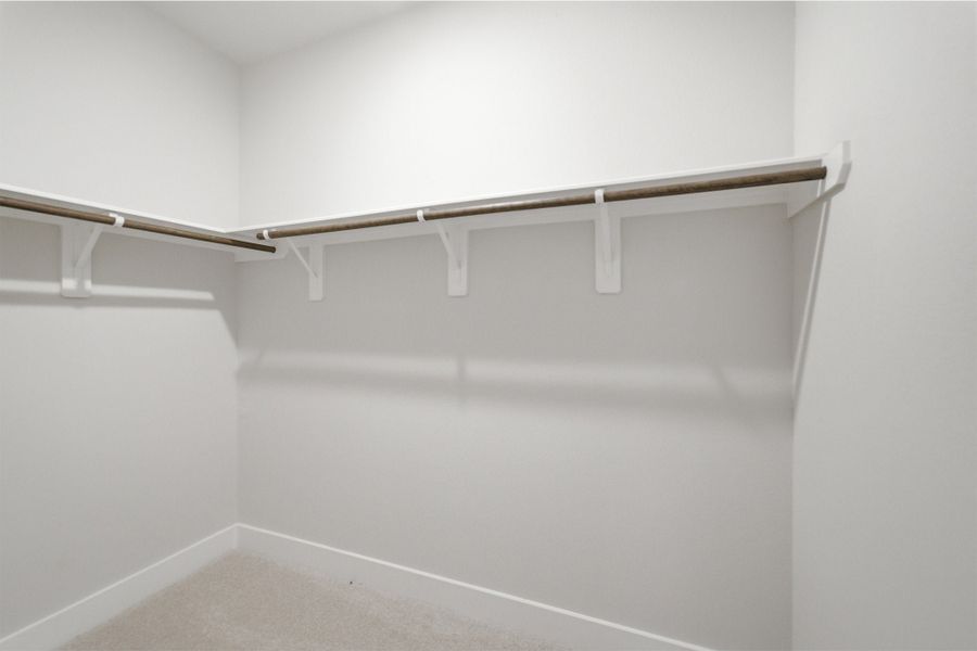 Spacious, unfurnished interior of a new home in Massey Oaks, Pearland (Image 25).