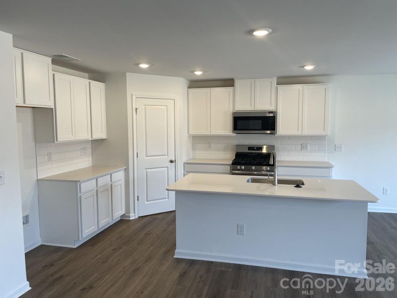 Furnished interior view inside a new home in Bakers Creek, Kannapolis (Image 2).