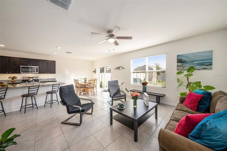 Furnished interior view inside a new home in , Wesley Chapel (Image 12).