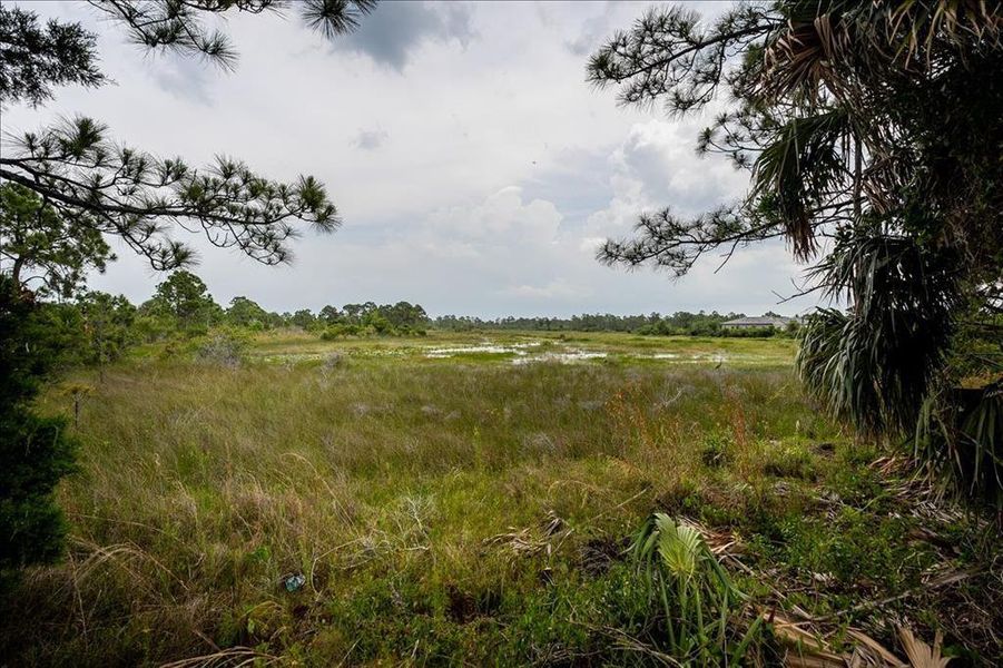 Image 20 of a home in . Image 20 of a home in .