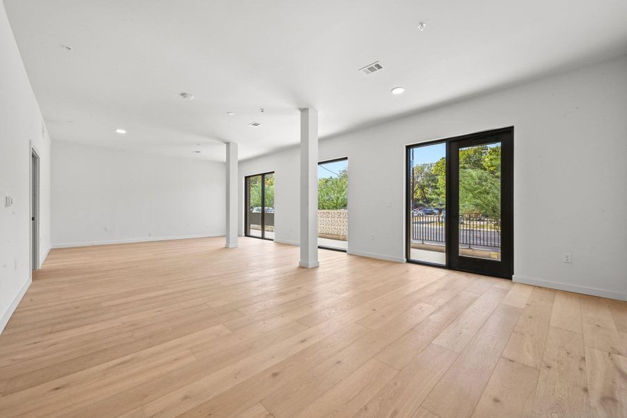 Spacious, unfurnished interior of a new home in One Oak, Austin (Image 20).