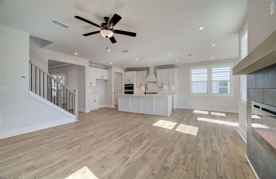 Spacious, unfurnished interior of a new home in The Paddocks at Doc Hughes, Buford (Image 33).