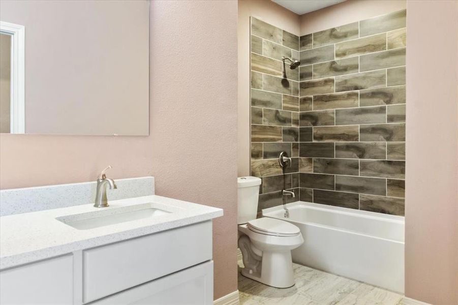 Image 37 of a home in .