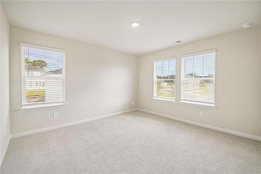 Spacious, unfurnished interior of a new home in Northwoods at Mirror Lake, Villa Rica (Image 34). Spacious, unfurnished interior of a new home in Northwoods at Mirror Lake, Villa Rica (Image 34).