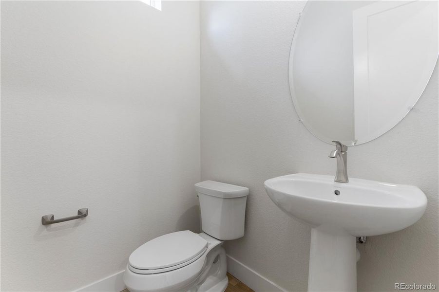 Image 27 of a home in .