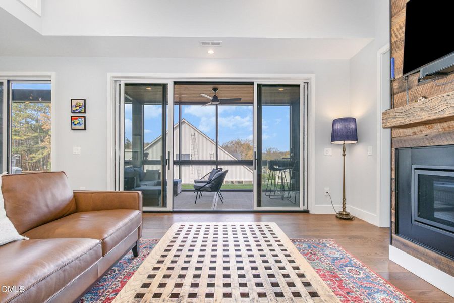 011_img_1172-edit_376