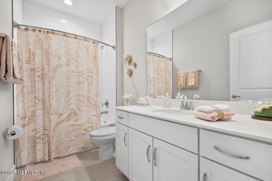 Furnished interior view inside a new home in , St. Augustine (Image 12).