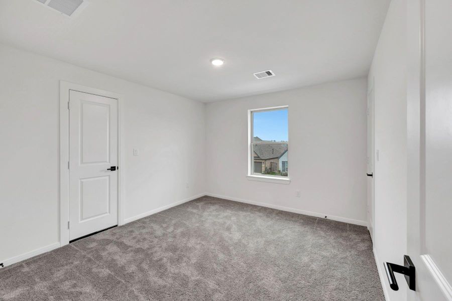 Spacious, unfurnished interior of a new home in Escondido - Terrace Collection, Magnolia (Image 23).