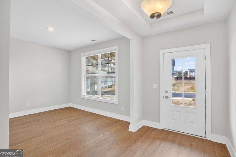 Spacious, unfurnished interior of a new home in The Fairways at Mirror Lake, Villa Rica (Image 23). Spacious, unfurnished interior of a new home in The Fairways at Mirror Lake, Villa Rica (Image 23).
