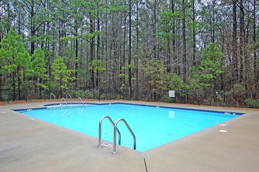 Community amenities in , Huger (Image 40). Community amenities in , Huger (Image 40).