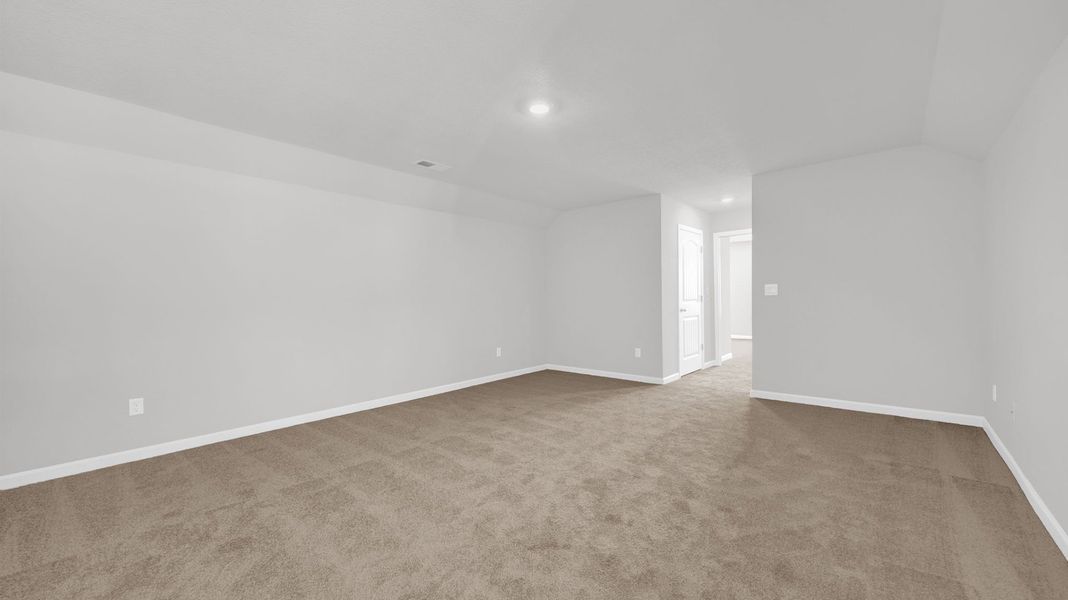 Representative unfurnished interior of a home built from the CLIFTON BONUS by D.R. Horton in Shiloh Springs, Jackson (Image 37). Representative unfurnished interior of a home built from the CLIFTON BONUS by D.R. Horton in Shiloh Springs, Jackson (Image 37).