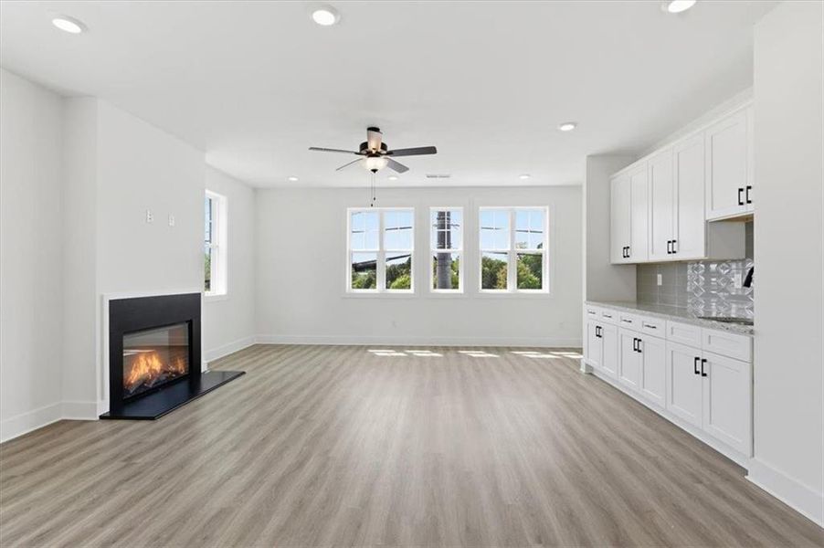 Spacious, unfurnished interior of a new home in , Atlanta (Image 32).