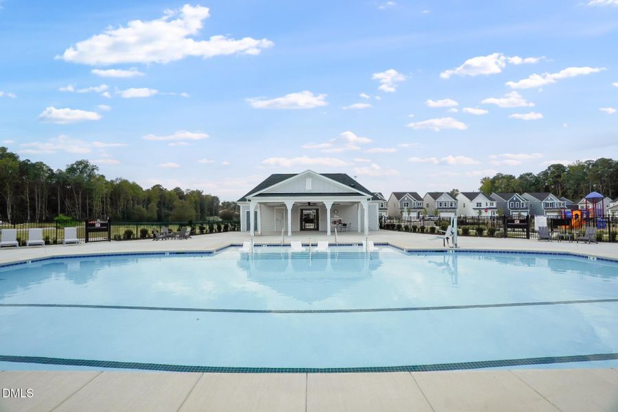 SUN_CaydenCove_Pic_Pool_08 SUN_CaydenCove_Pic_Pool_08