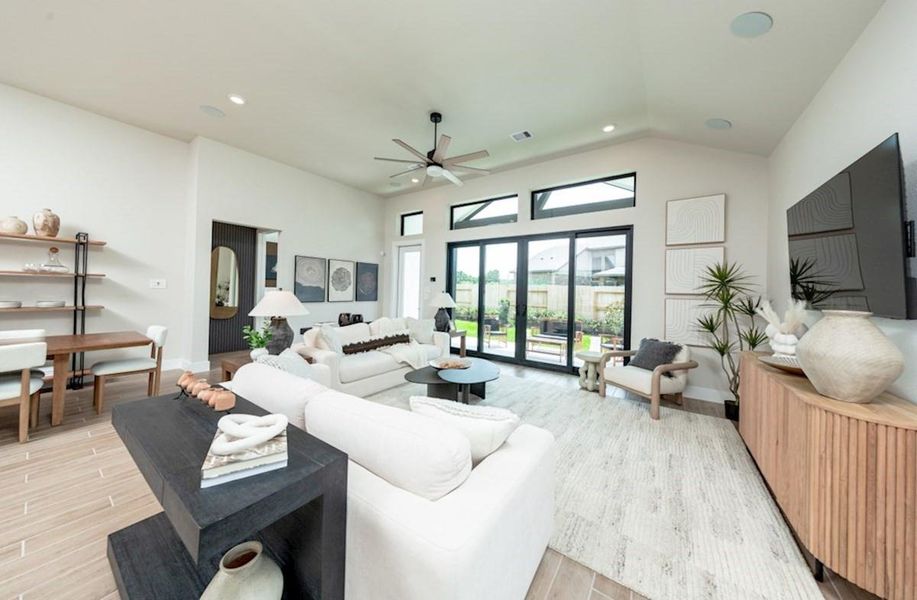 Image 28 of a home in Bridgeland: Heritage Collection. Image 28 of a home in Bridgeland: Heritage Collection.