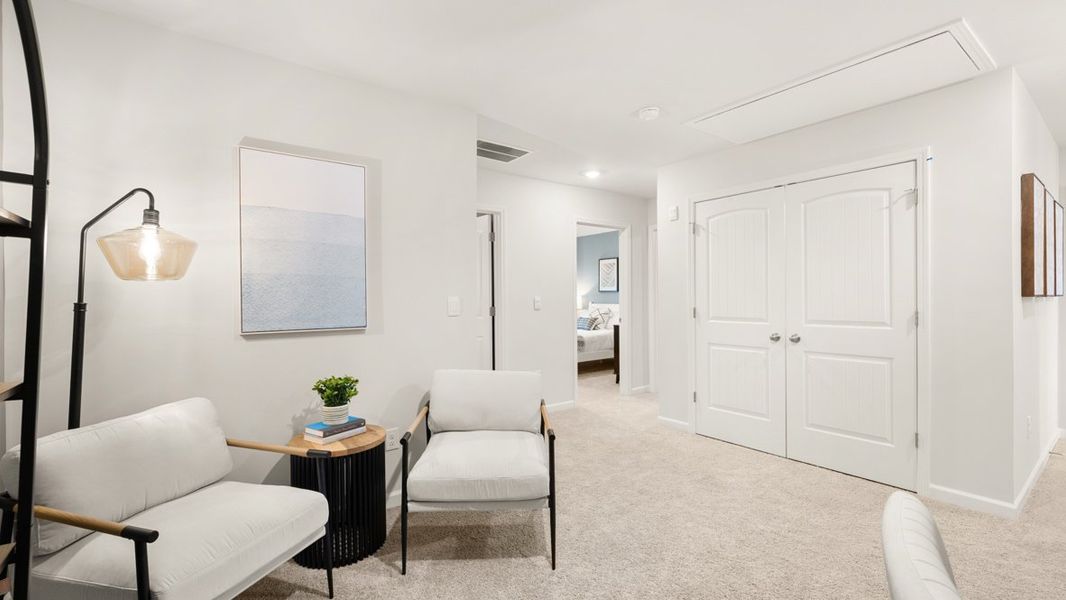 Representative furnished interior of a home built from the Sudbury 24' Townhome by D.R. Horton in Oconee Overlook Townhomes, Gainesville (Image 18).