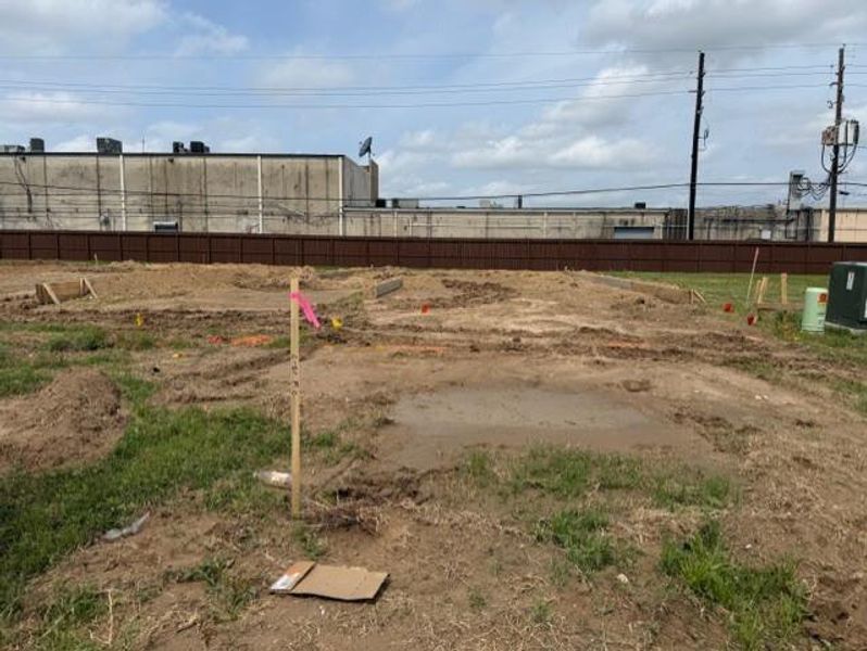 Site preparation for new homesites in Bammel Oaks, Houston (Image 26).