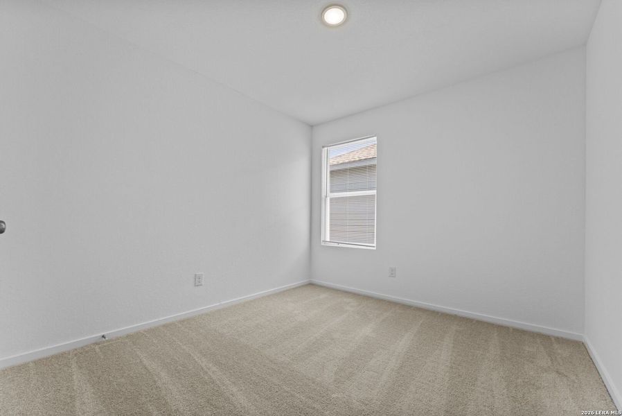Spacious, unfurnished interior of a new home in Hidden Oasis, San Antonio (Image 20). Spacious, unfurnished interior of a new home in Hidden Oasis, San Antonio (Image 20).