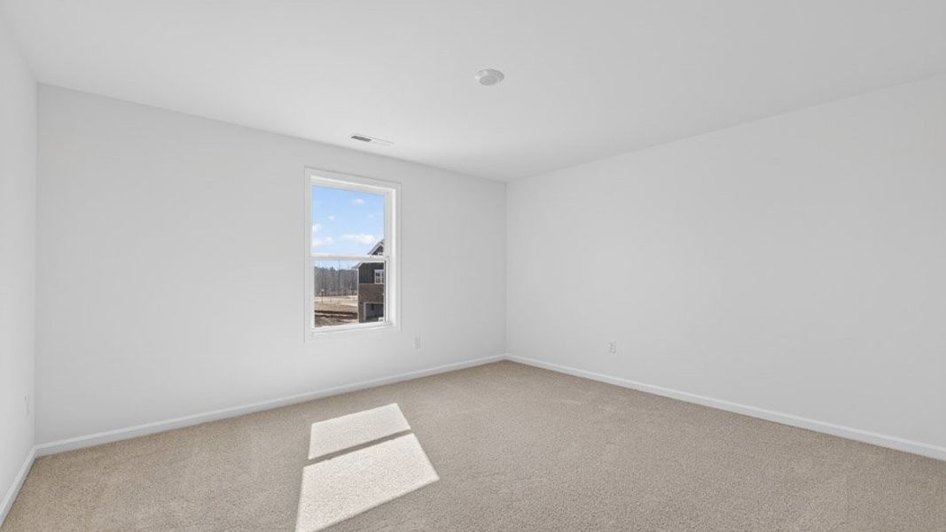 Representative unfurnished interior of a home built from the Hartwell by D.R. Horton in The Grove at Winston Pointe, Clayton (Image 21). Representative unfurnished interior of a home built from the Hartwell by D.R. Horton in The Grove at Winston Pointe, Clayton (Image 21).