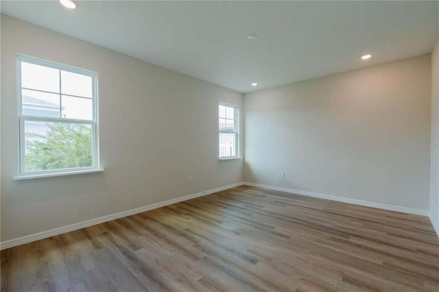 Spacious, unfurnished interior of a new home in , Leesburg (Image 38). Spacious, unfurnished interior of a new home in , Leesburg (Image 38).
