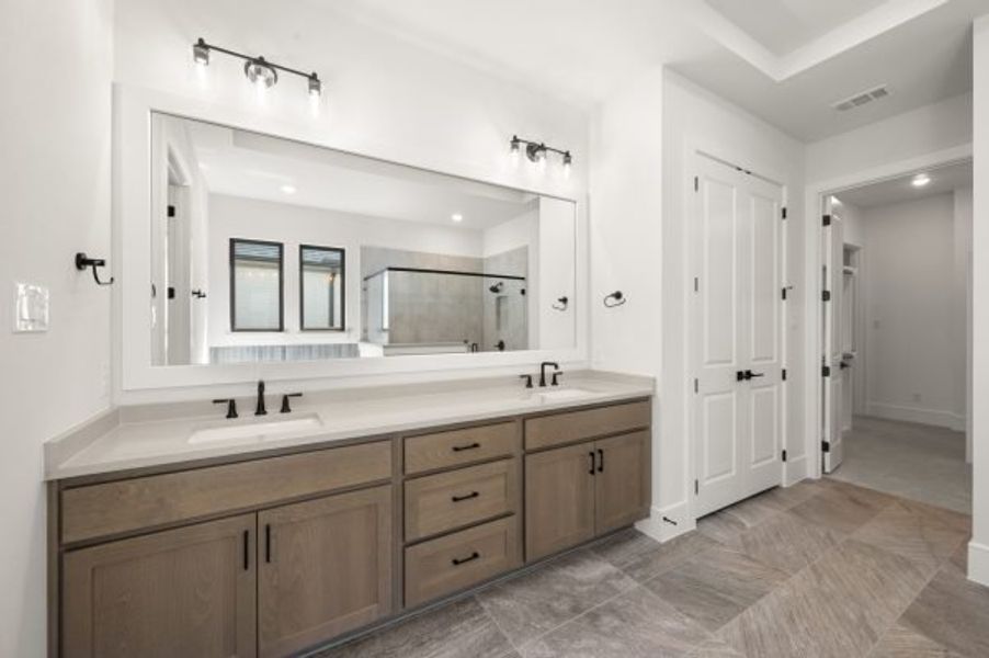 Furnished interior view inside a new home in Rio Vista at Kelly Ranch, Aledo (Image 33).