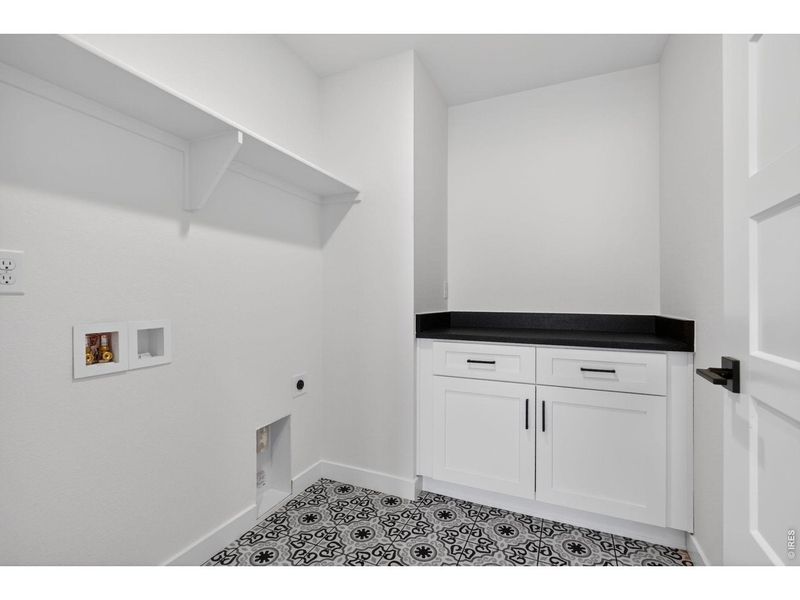 Spacious, unfurnished interior of a new home in , Erie (Image 19).
